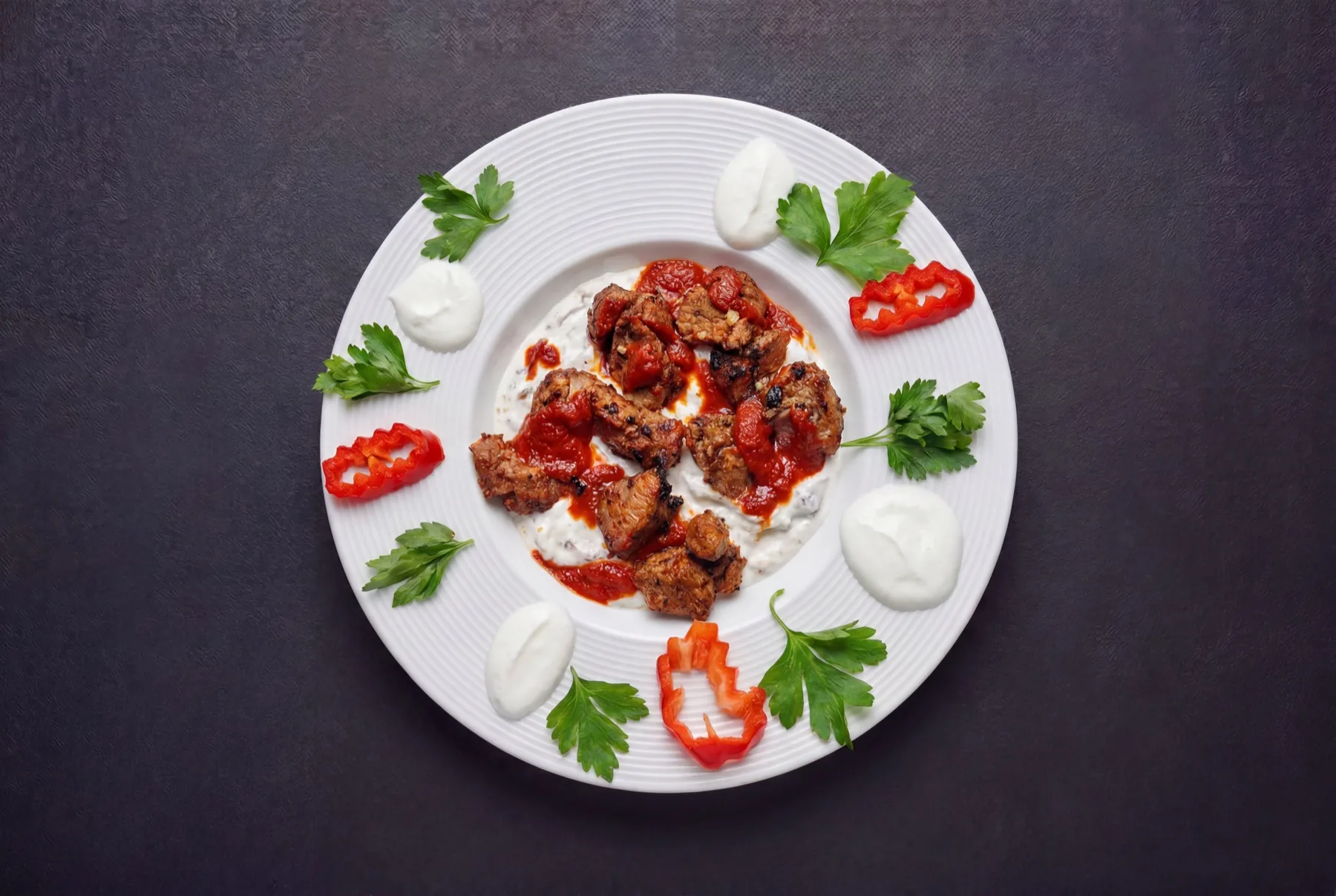 Assiette Ali Nazik — signature de la maison